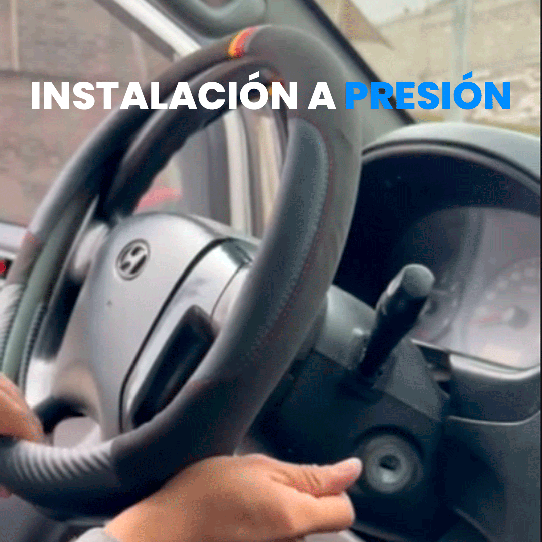 Funda de Volante Fibra de Carbono y Panal Líneas SWC